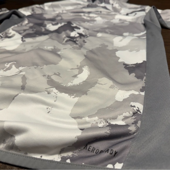 Adidas Aeroready men’s medium Camouflage full zip Hoodie EUC - Picture 6 of 9